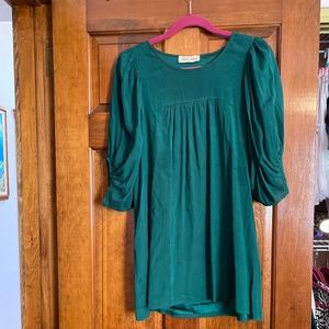 Alisha Levine 100% silk dress